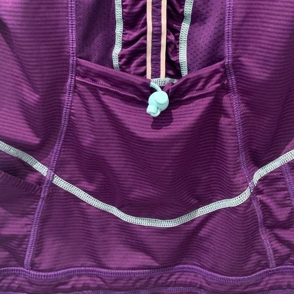 Lucy purple Racerback Tank With Side and Back Pockets Perfect For working out XS - Picture 4 of 6